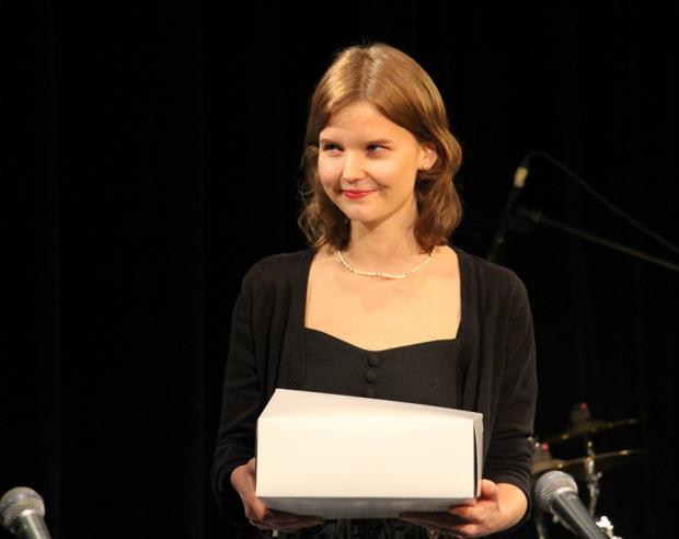 Jihočeské kolo Porty v budějovickém rozhlase. Adéla Jonášová získala autorskou Portu