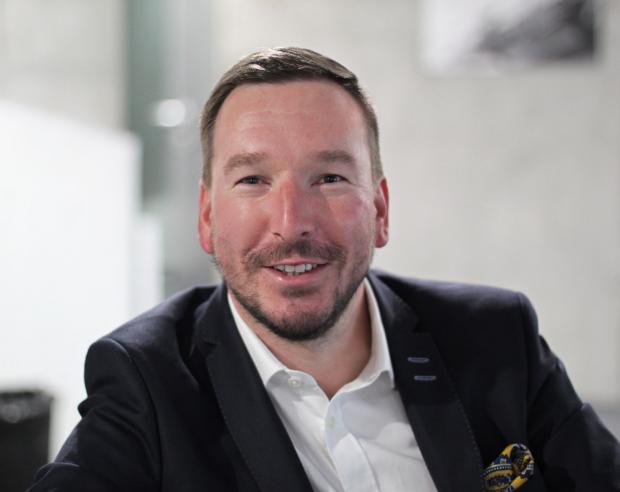 Politolog Jan Kubáček, host pořadu Jak to vidí...