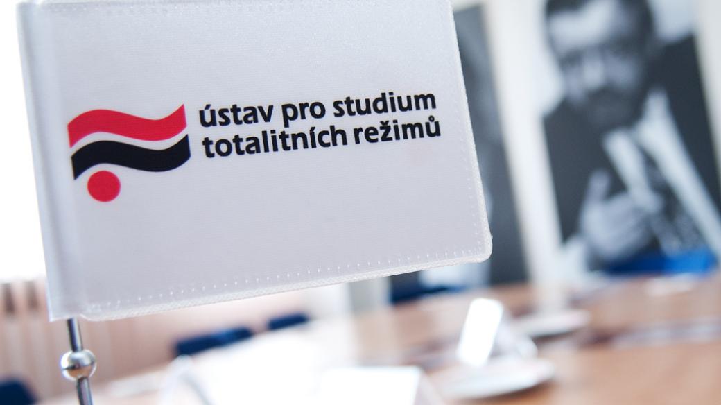 Ústav pro studium totalitních režimů