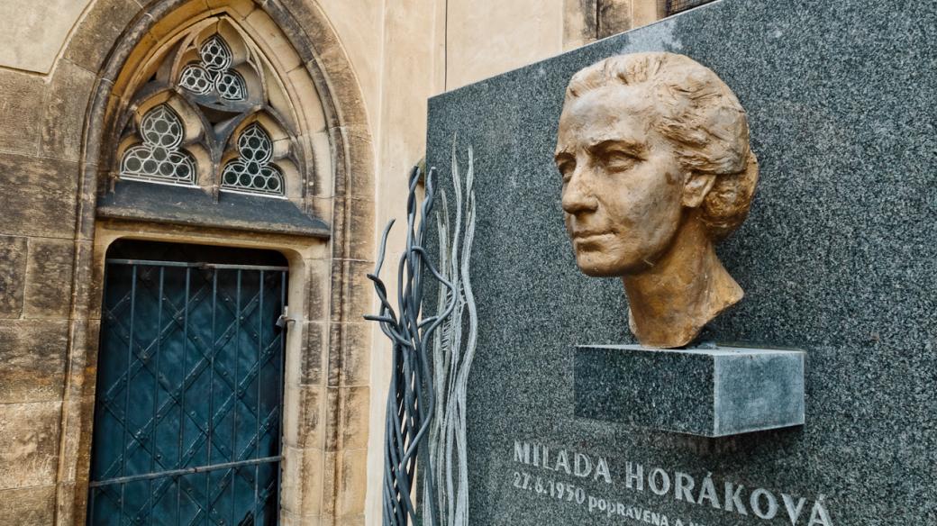 Milada Horáková (25.12.1901 - 27.6.1950), JUDr., česká politička, oběť justiční vraždy během komunistických politických procesů v 50. letech minulého století za vykonstruované spiknutí a velezradu