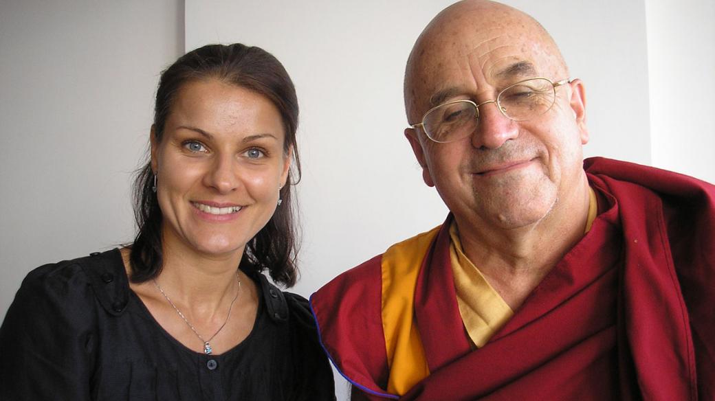 Matthiew Ricard a zpravodajka Kateřina Procházková