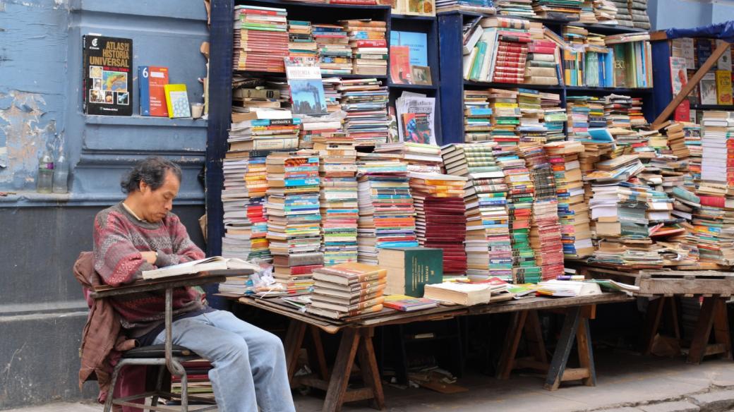 Podzimní knižní tipy přinášejí dekadenci a romantiku zániku (foto Geraint Rowland)