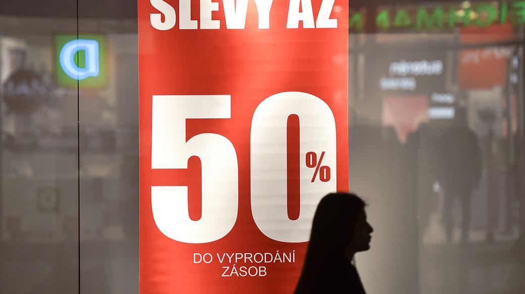 Slevy, nákup, povánoční, obchod, sleva