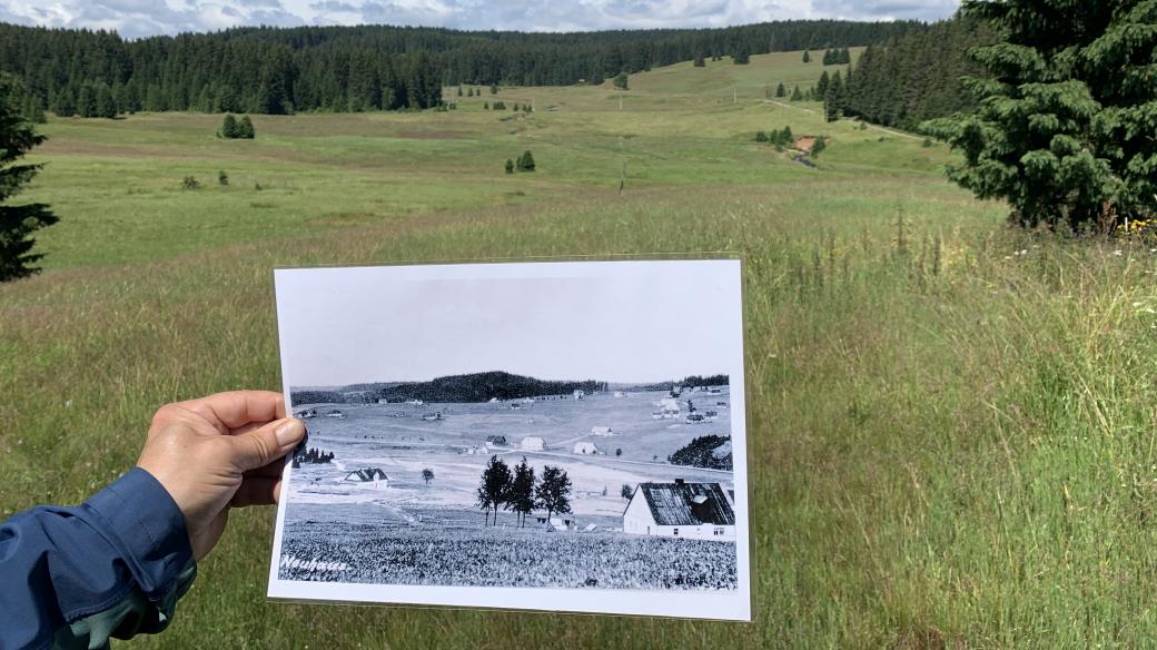 Porovnání historické fotky Chaloupek se součaností