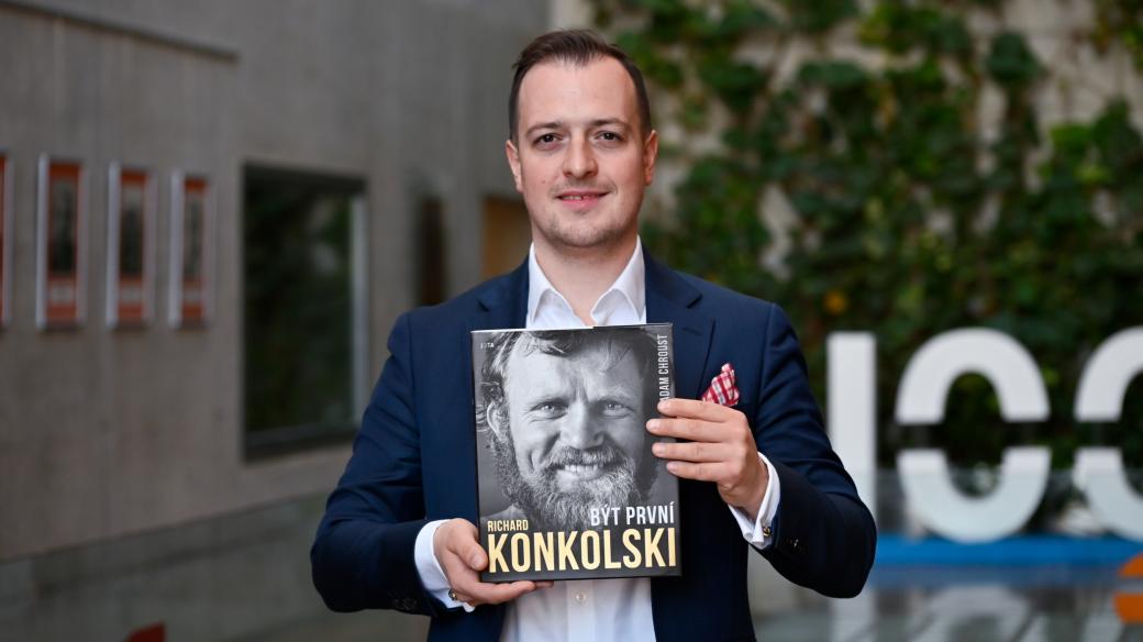 Publicista Adam Chroust, autor biografie Richard Konkolski: Být první