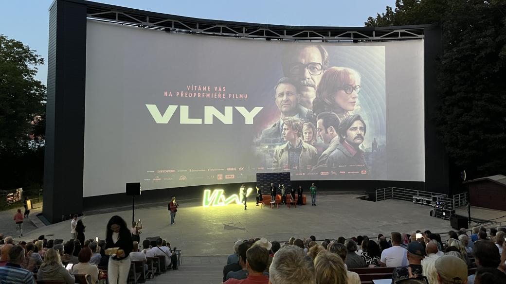 Předpremiéra filmu Vlny v letním kině v Boskovicích