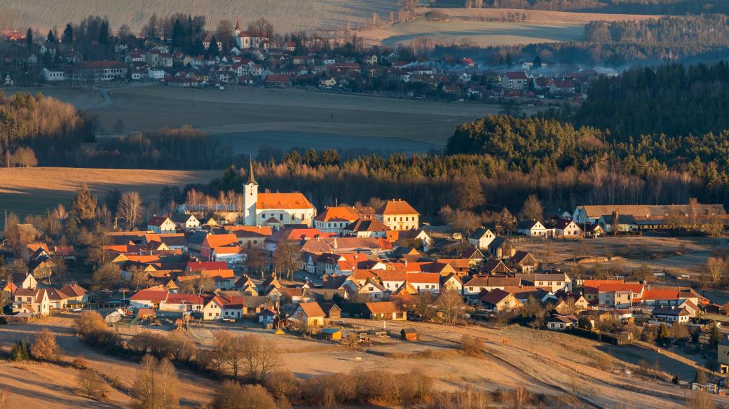 Vesnice Soběnov na Českokrumlovsku