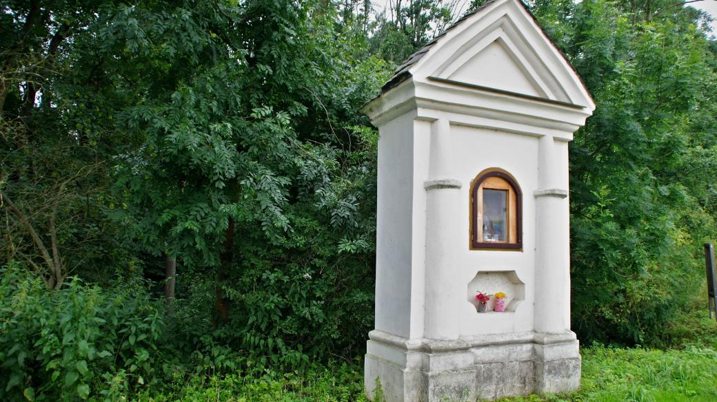 Kaple nad původní Svatou vodou patří k nejstarším v okolí