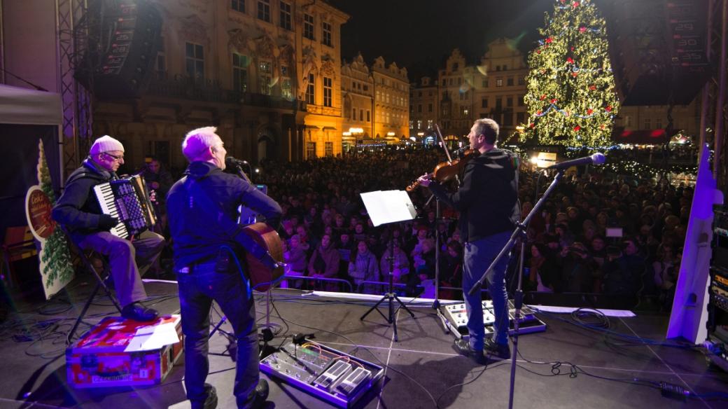 Česko zpívá koledy 2014 - Praha, Staroměstské náměstí