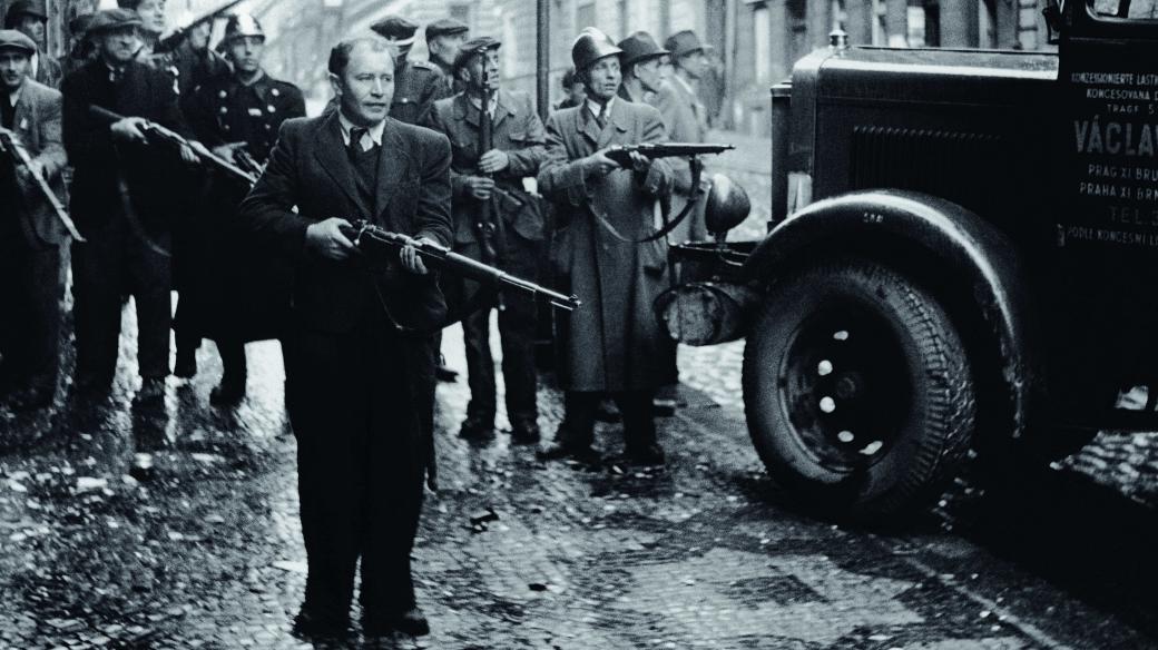 Bojovníci o rozhlas v Balbínově ulici (květen 1945)