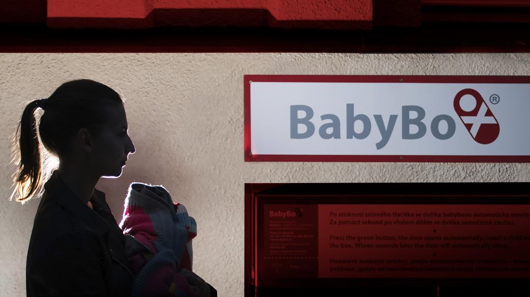 Příběhy babyboxu 2