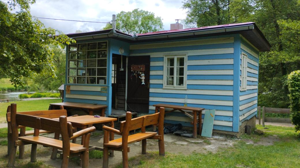 Převozníkův domek z roku 1931, říční lázně Senohraby