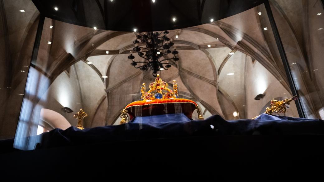 České korunovační klenoty sloužily jako odznaky vlády a moci českých králů