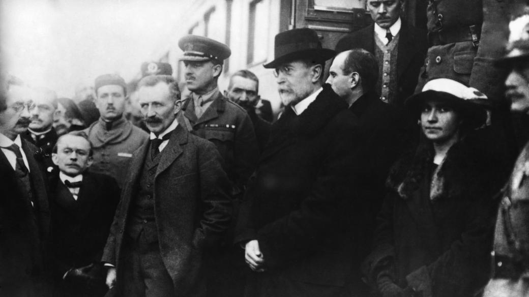 Tomáš Garrigue Masaryk při návratu z exilu v roce 1918