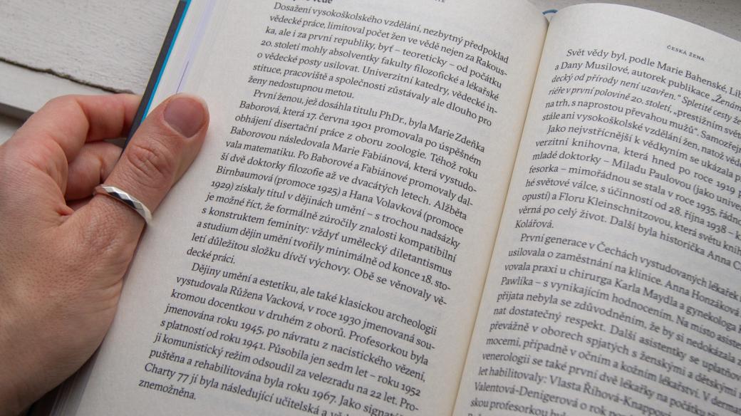 Kniha prof. PhDr. Mileny Lenderové, CSc. - Česká žena