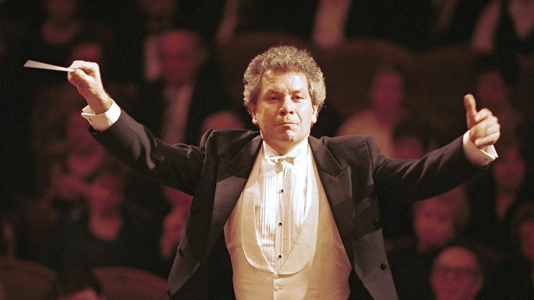 Jiří Bělohlávek, slavnostní koncert v pražském Rudolfinu ke 100.výročí vzniku orchestru České filharmonie, 1996