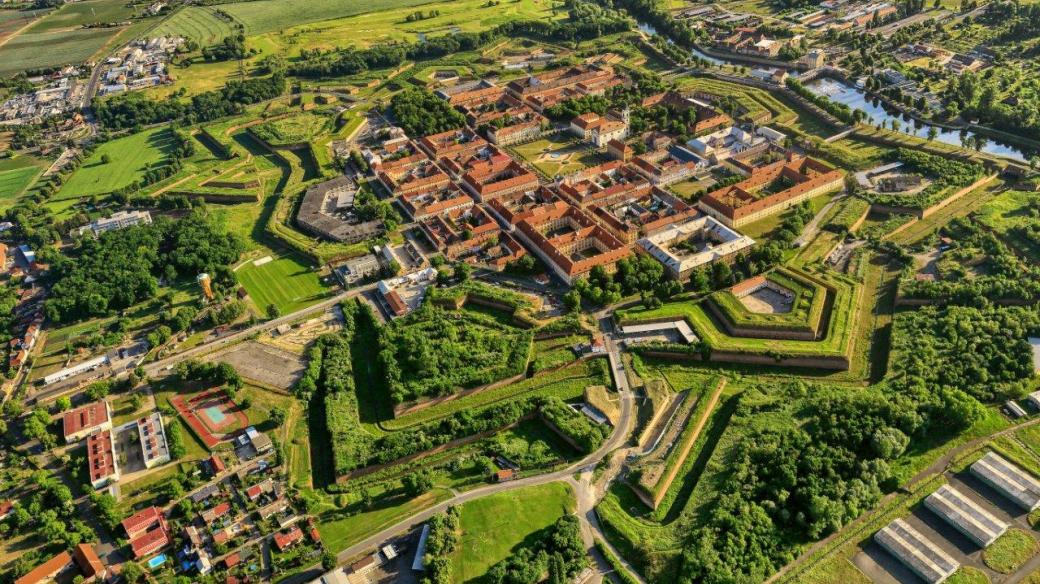 Ústecký kraj spustil unikátní 3D model Terezína pro virtuální realitu