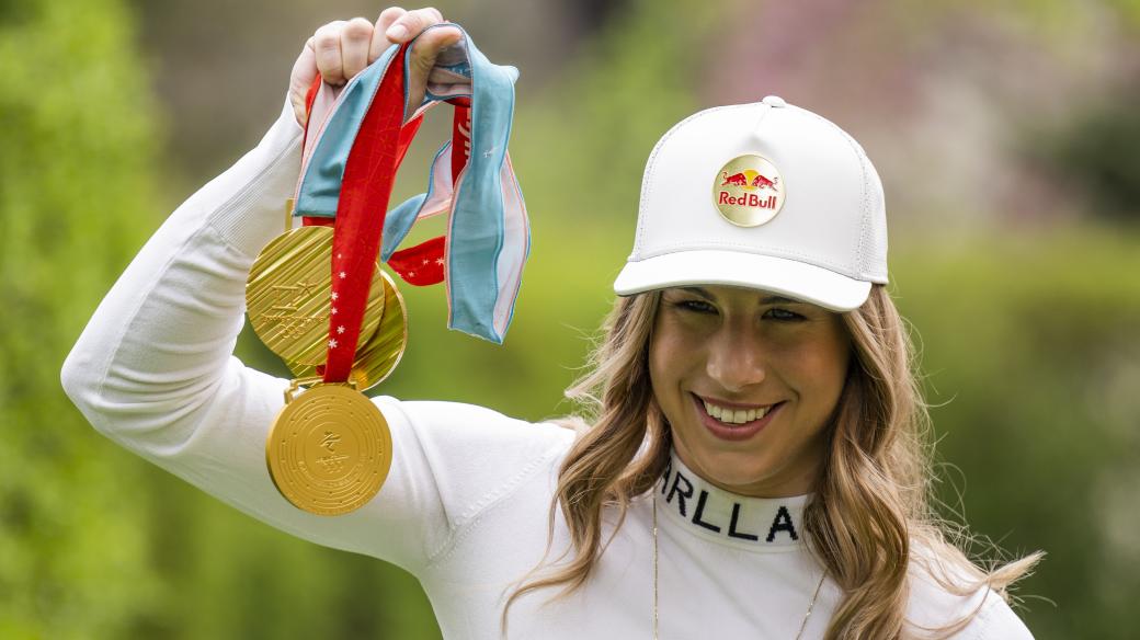 Ester Ledecká a její zlaté olympijské medaile