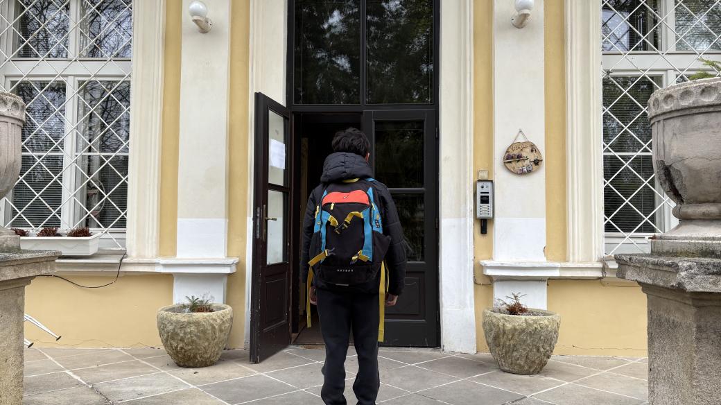 Samuel se dostal do dětského domova náhle po smrti babičky