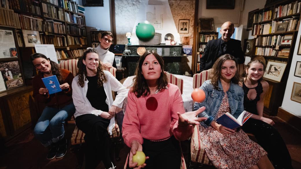 Mikro-teatro uvádí scénické zpracování oceňované Mariborské hypnózy Dory Kaprálové