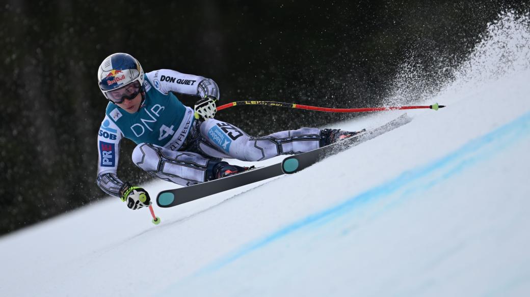 Ester Ledecká ve sjezdu v norském Kvitfjellu