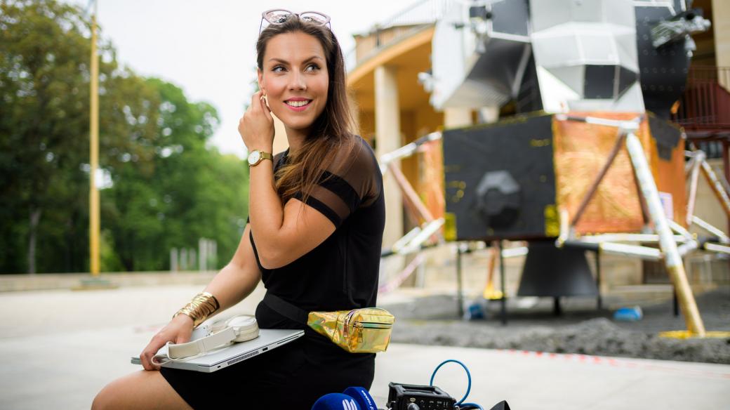 Létající redaktorka Sabina Vosecká