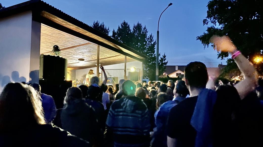 Na koncertě kapely Vypsaná fixa