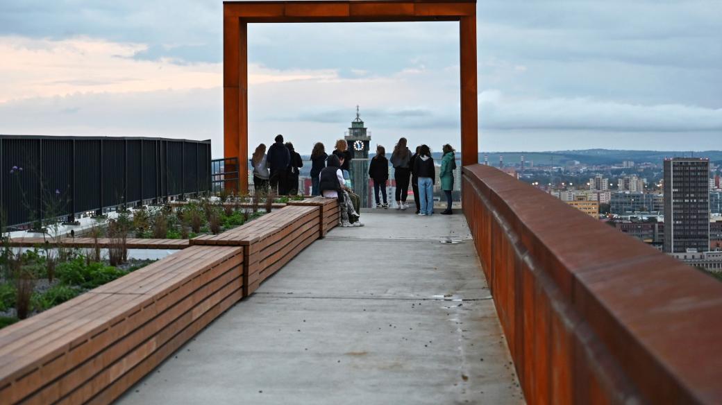 Lávka s vyhlídkou ve Slezské Ostravě