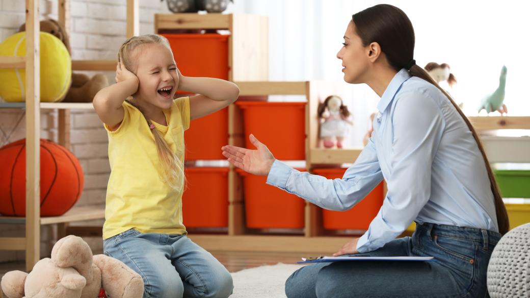 Autismus, dítě s autismem, terapie