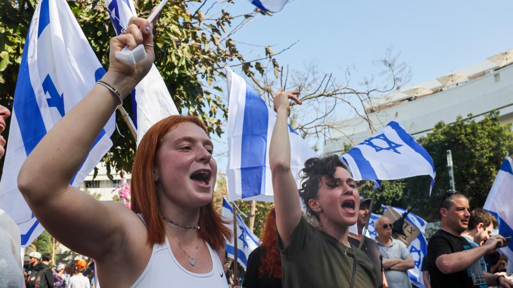 Protesty v Tel Avivu proti reformě soudnictví