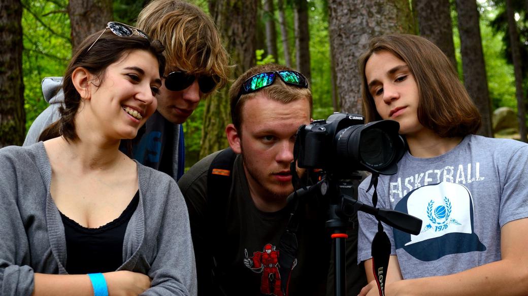 Filmový tábor Aertěk, jedna z aktivit Aeroškoly