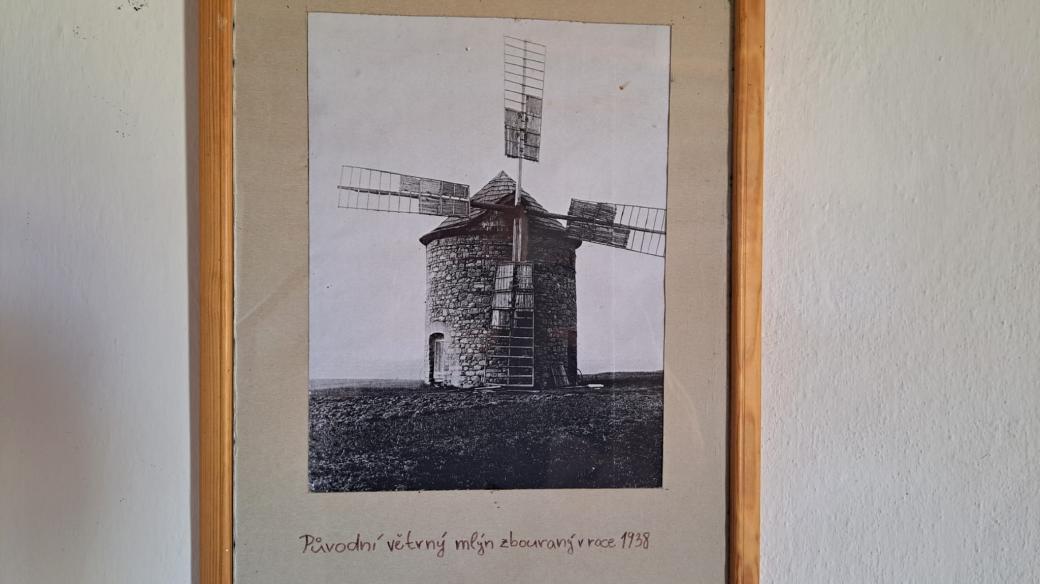 Větrný mlýn v Jalubí na Uherskohradišťsku