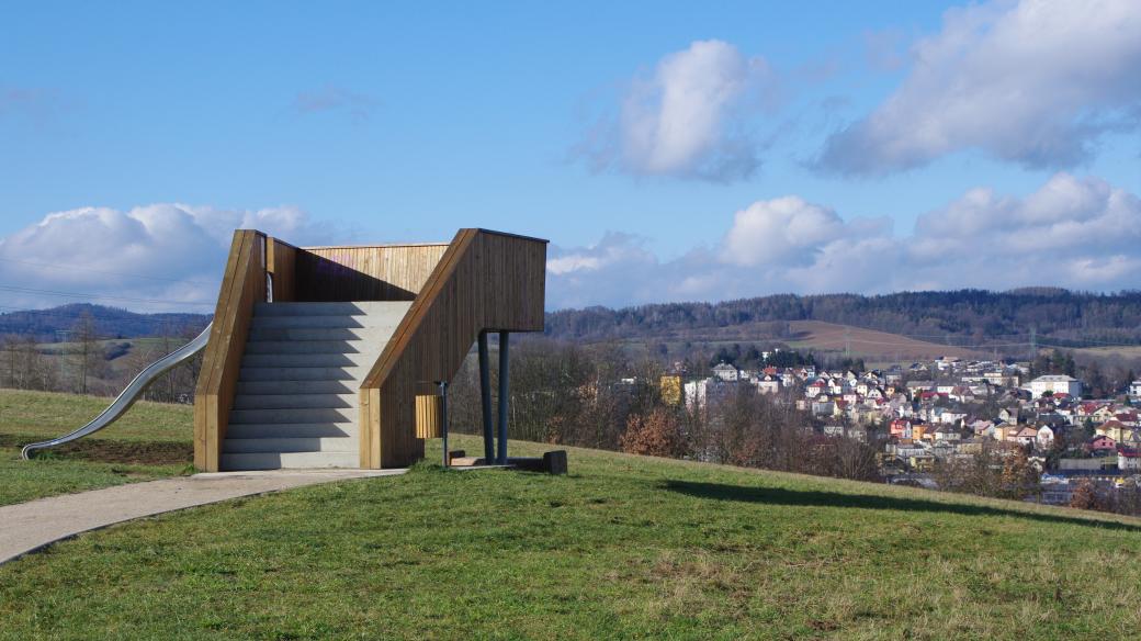 Vyhlídka nad Zábřehem na kopci Humenec