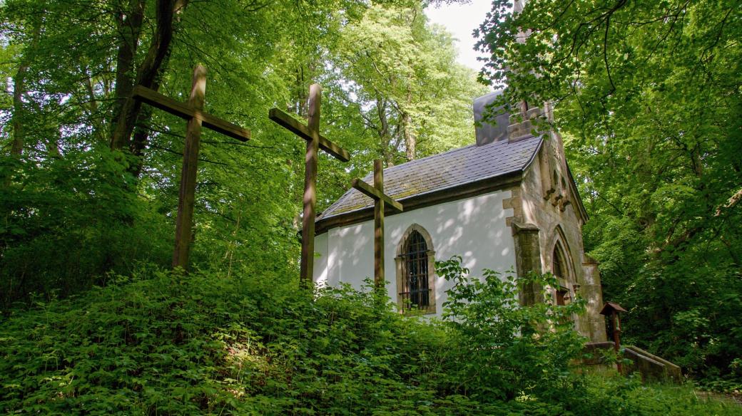 Hodkovice nad Mohelkou - kalvárie a vrcholová kaple