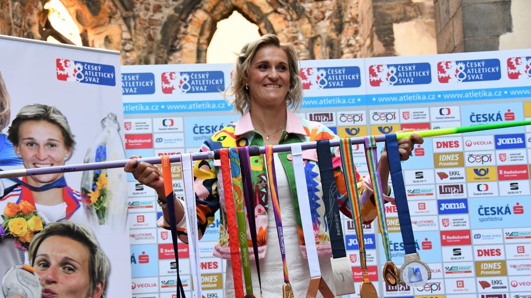 Oštěpařka Barbora Špotáková letos ukončila profesionální kariéru. Co dalšího se stalo v životě českých sportovců?