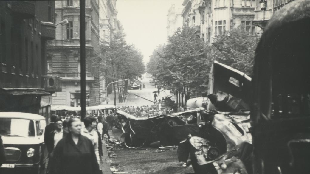 Italská ulice, pohled na Vinohradskou v roce 1968