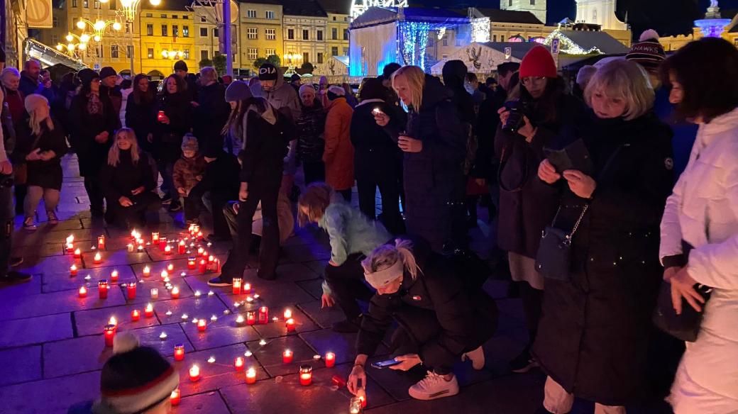 Happening v Českých Budějovicích připomněl události listopadu 1989