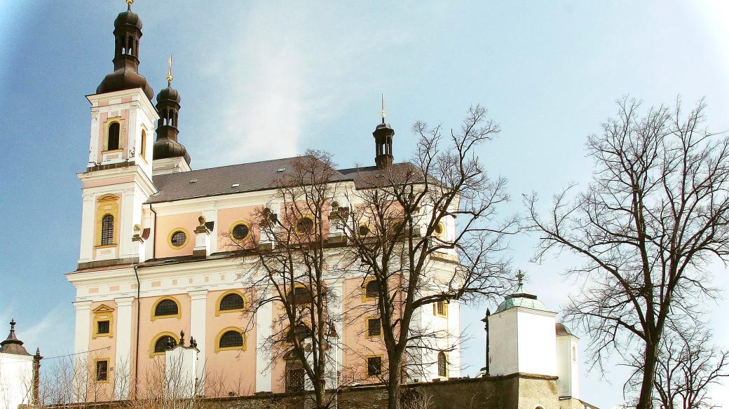 Poutní chrám Panny Marie na Chlumku v Luži