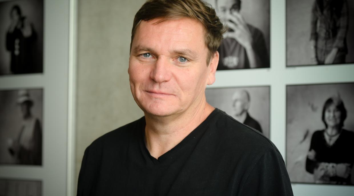 Václav Dolejší, novinář serveru Seznam Zprávy a spoluautor podcastu Vlevo dole