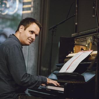 Jiří Levíček živě a pohodově v Radiocafé: Poslechněte si záznam koncertu