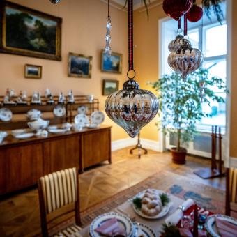 Vánoce v biedermeieru na Novém zámku v Kostelci nad Orlicí. Pohled pod pokličku tamního života