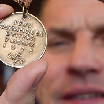 Expozice v továrně DETOA olympijská medaile Svatý Mořic 1928, Rudolf Burkert