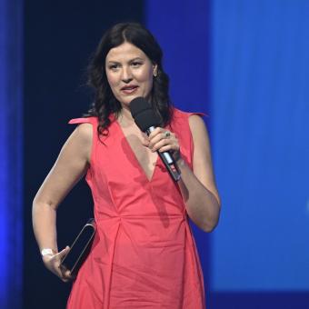 Knihu roku i cenu za prózu roku 2026 získala Dora Kaprálová za knihu Mariborská hypnóza