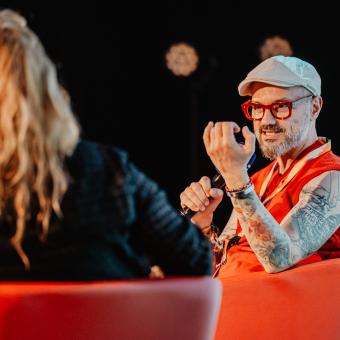 Byli lidé dříve happy jak grepy? Ne, neštěstí tu bylo vždycky, ale dá se s ním pracovat