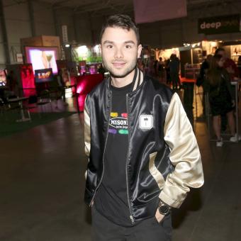 Hon za „nejtvrdším sexuálním obsahem“. Novinářka popisuje, proč byl Kajumi obviněn z obchodu s lidmi