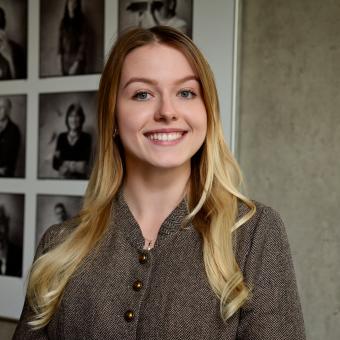 „Kdo slyšel jelena, tomu přeběhne mráz po zádech.“ Hajná ze Šumavy vypráví o říji, lovu i lese