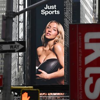 Nahá Sydney Sweeney, sport a hazard. Stereotyp, proti kterému generace žen bojovaly, říká expertka