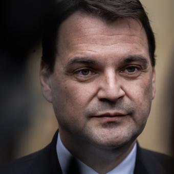 Napálený Macinka? Dostali ho, kam potřebovali. Je to katastrofální selhání systému, říká novinář