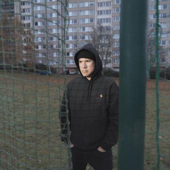 Vladimir 518: Betonový lidi
