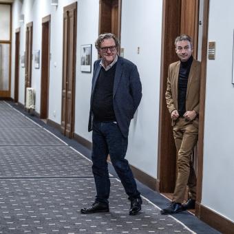 Hlaváček s Portlíkem si už porcují Prahu. Dopravu nikdo moc nechce a hledá se třetí do party